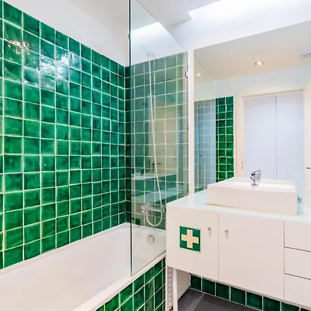 Prime Apartment *